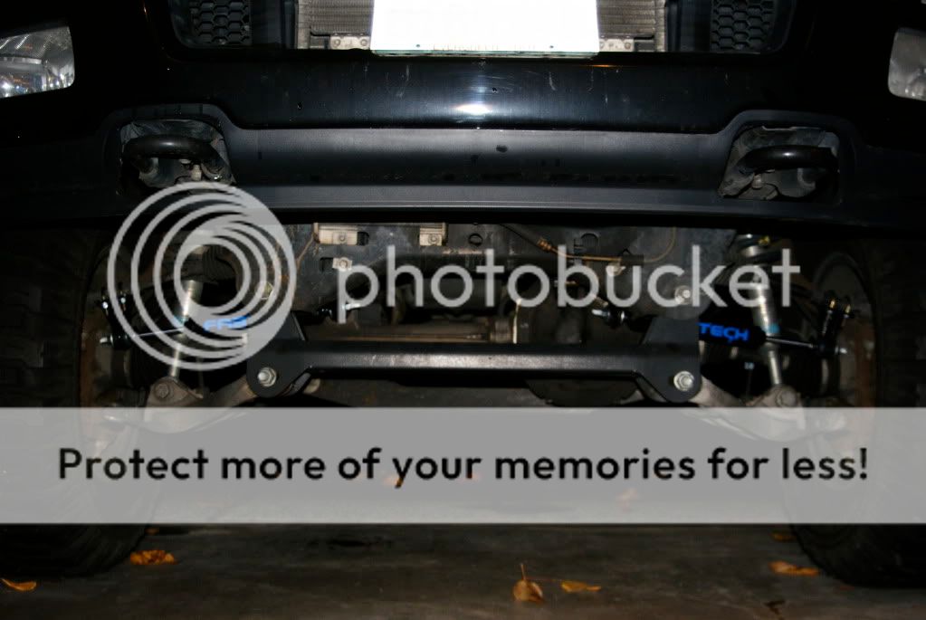 Anyway to add a steering stabilizer? World